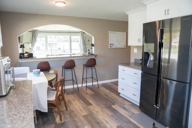 $329,900 | 3610 Sunnyslope Street, Green Bay, WI 54301