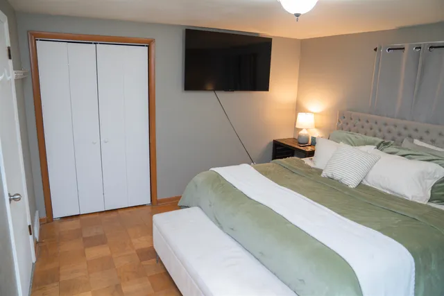 $329,900 | 3610 Sunnyslope Street, Green Bay, WI 54301