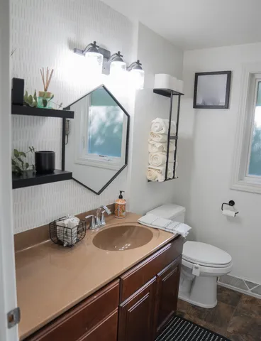 $329,900 | 3610 Sunnyslope Street, Green Bay, WI 54301