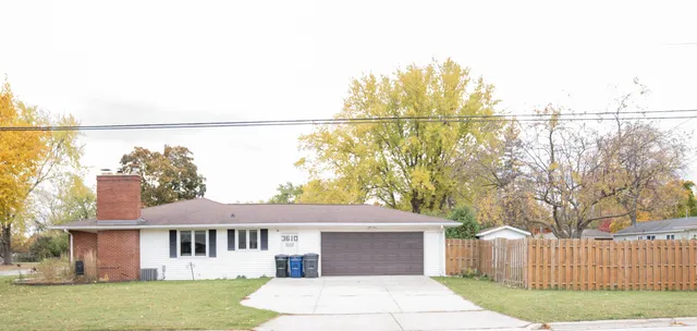 $329,900 | 3610 Sunnyslope Street, Green Bay, WI 54301