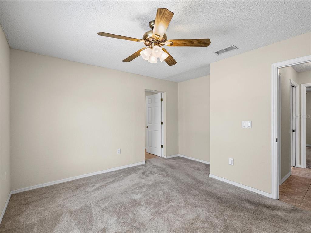 14204 Highgrove Road Spring Hill, FL 34609 - Photo 38 of 70 Gallery Image 38