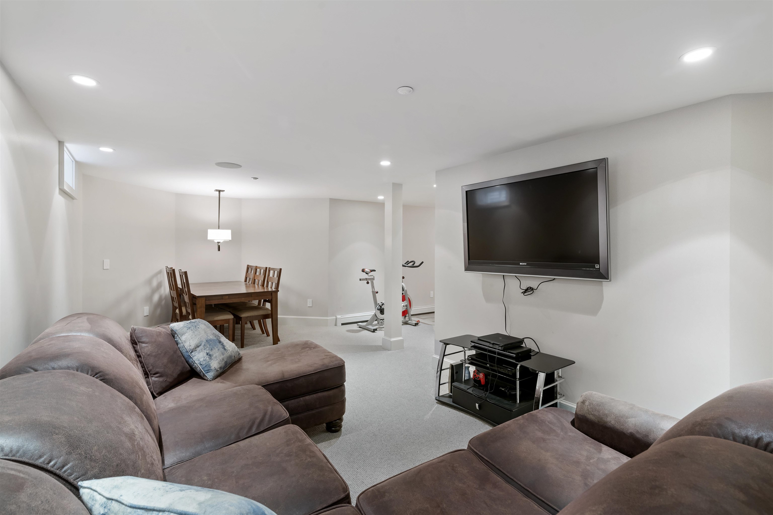 6 Ivy Pointe Way Hanover, NH 03755 - Photo 32 of 39 Gallery Image 32