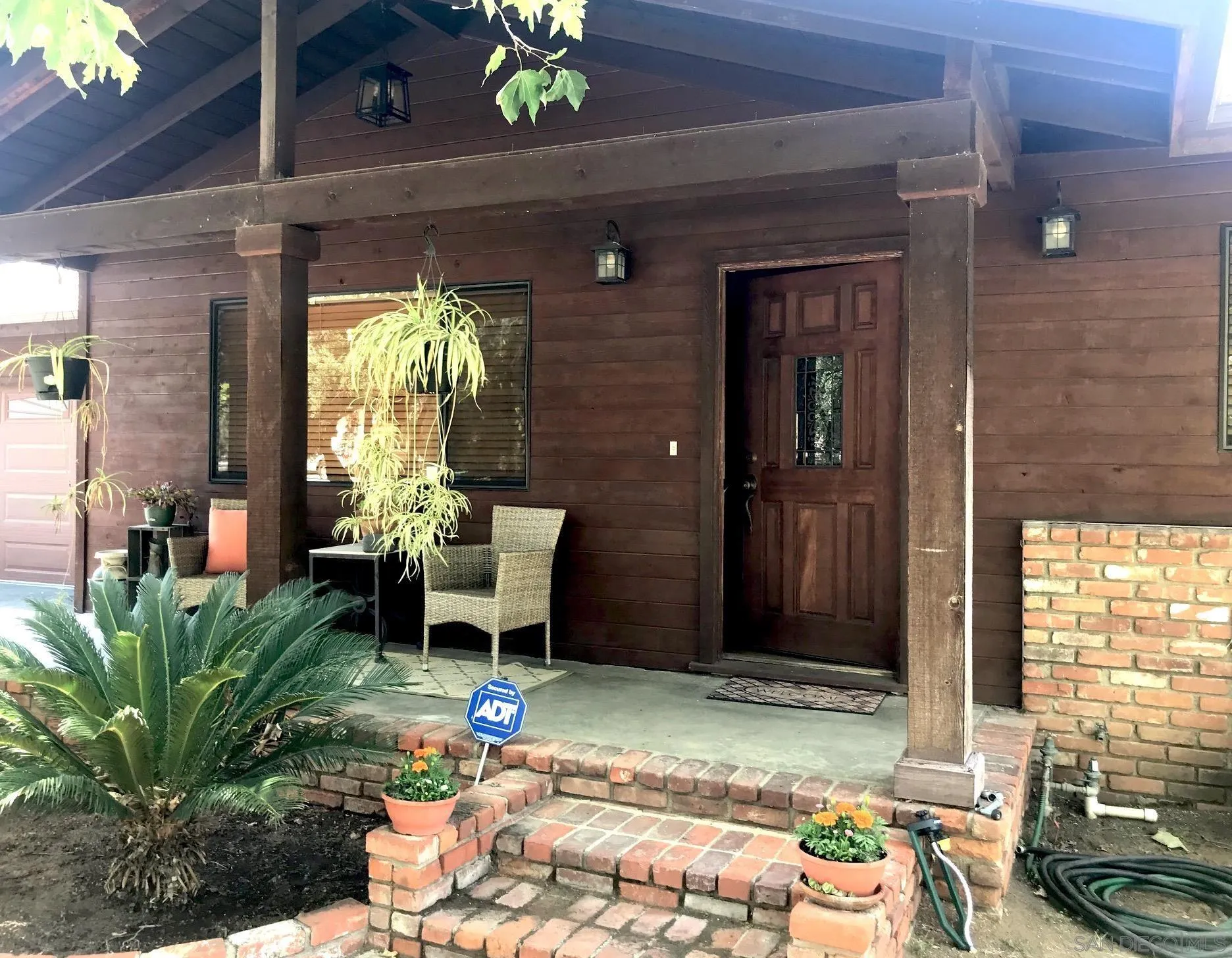 13519 East Lakeview Road Lakeside, CA 92040 - Photo 2 of 28 Gallery Image 2