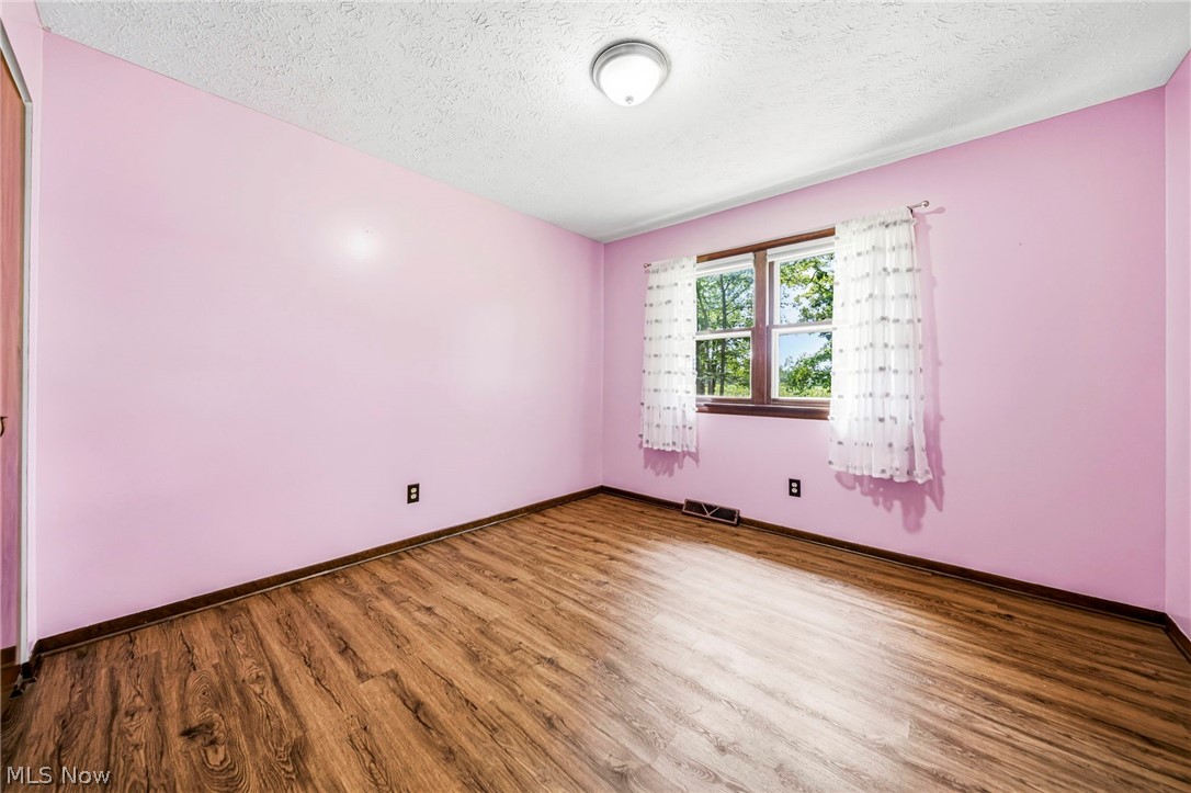 16320 Farley Road Middlefield, OH 44062 - Photo 29 of 35 Gallery Image 29