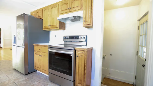 $385,000 | 671 Essex Street, Bangor, ME 04401