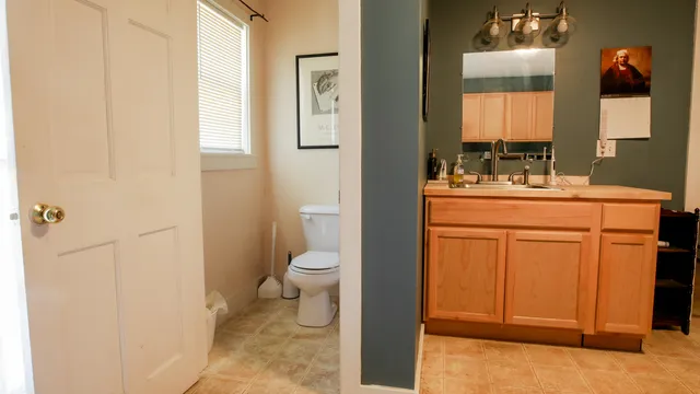 $385,000 | 671 Essex Street, Bangor, ME 04401