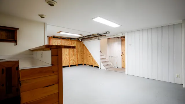 $385,000 | 671 Essex Street, Bangor, ME 04401