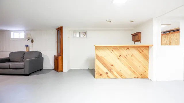 $385,000 | 671 Essex Street, Bangor, ME 04401