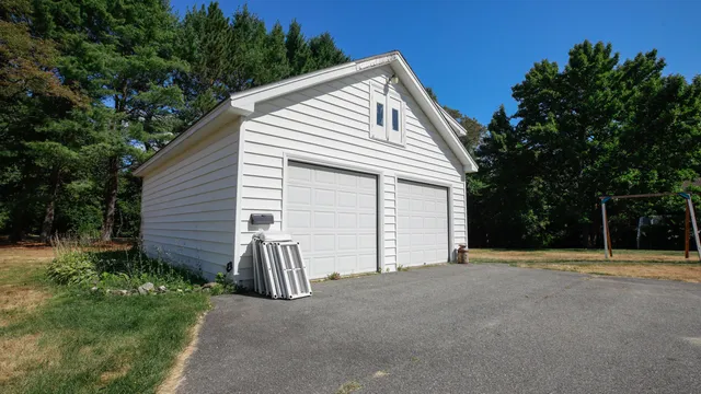 $385,000 | 671 Essex Street, Bangor, ME 04401