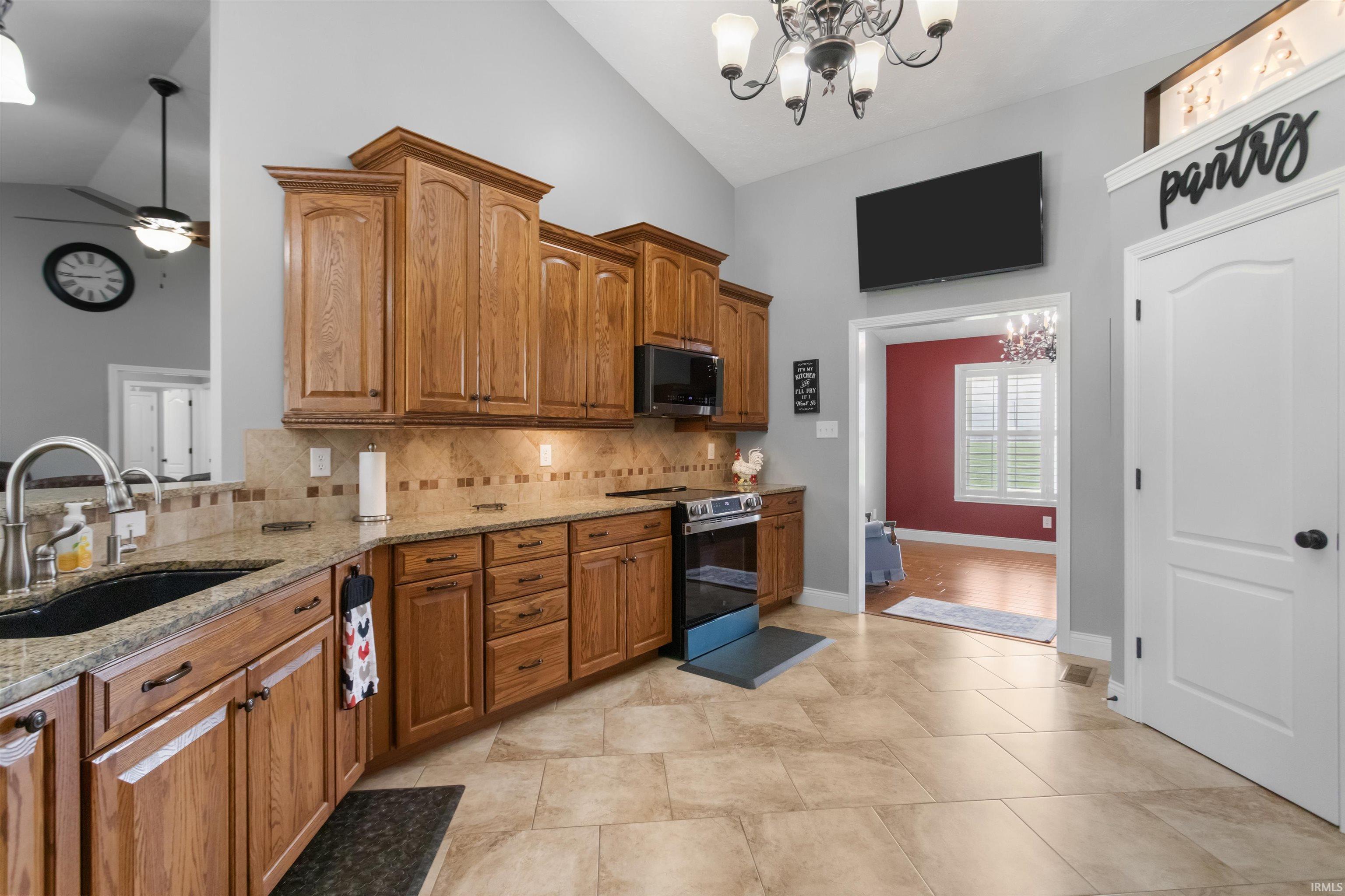 12648 County Rd West 00 N South Russiaville, IN 46979 - Photo 11 of 36