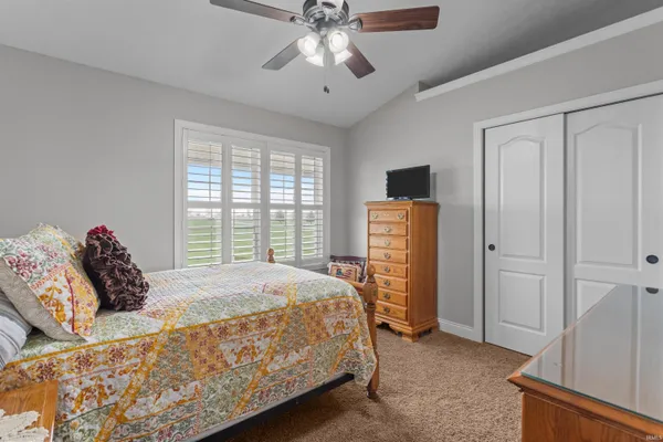 $749,900 | 12648 County Rd West 00 N South, Russiaville, IN 46979