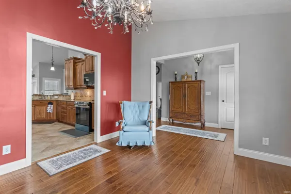 $749,900 | 12648 County Rd West 00 N South, Russiaville, IN 46979