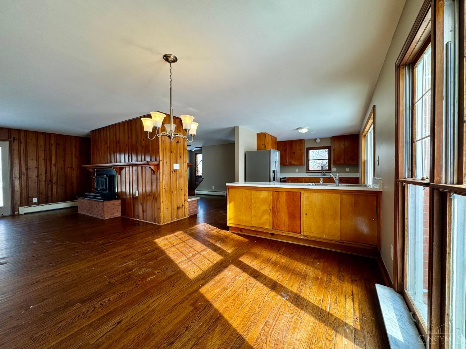 3510 Banning Road Cincinnati, OH 45239 - Photo 6 of 48