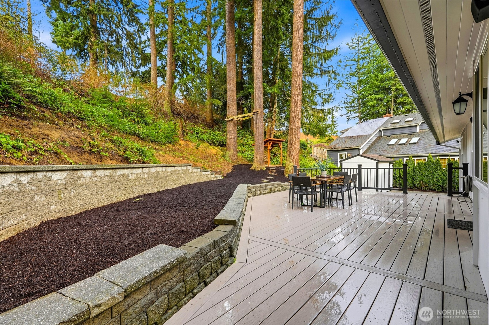 4822 Fowler Avenue Everett, WA 98203 - Photo 28 of 40 a view of outdoor seating