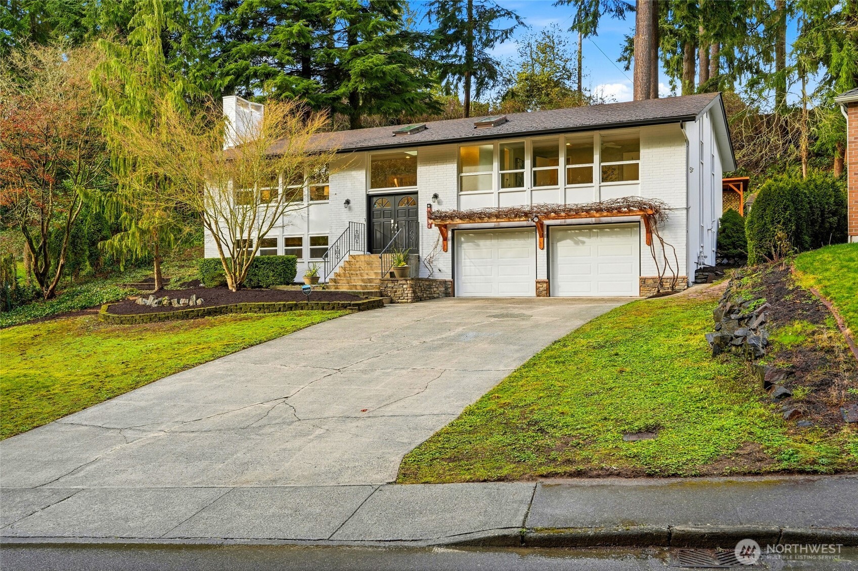 4822 Fowler Avenue Everett, WA 98203 - Photo 35 of 40 a front view of a house with a yard