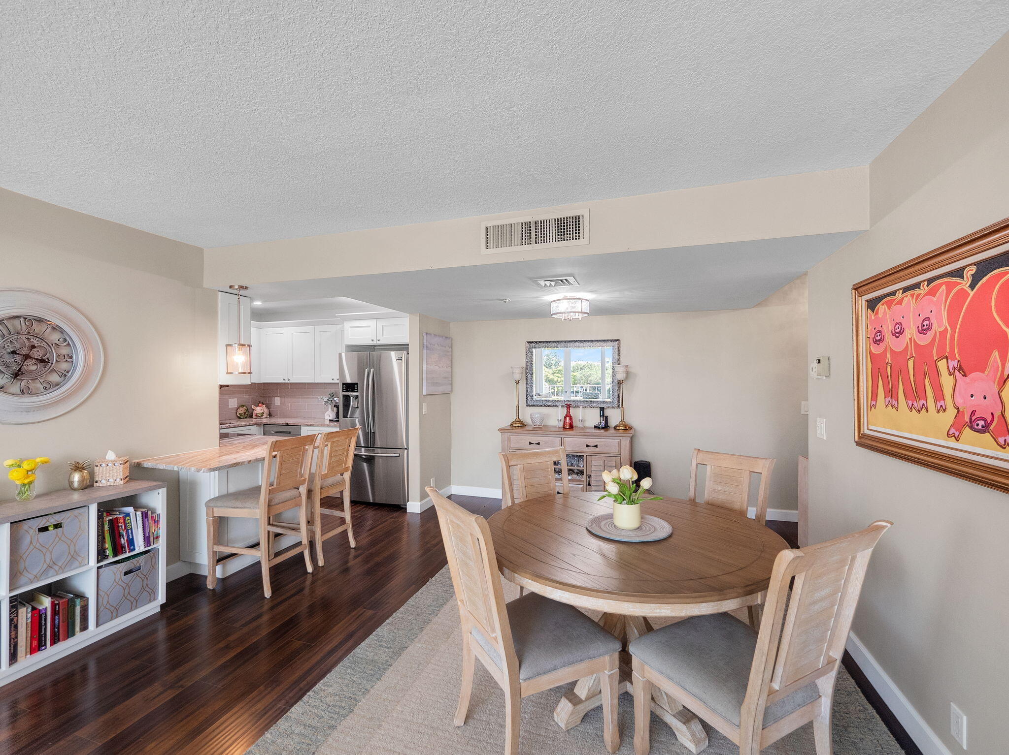 336 Golfview Road, Unit 406 North Palm Beach, FL 33408 - Photo 7 of 34 Dining Area