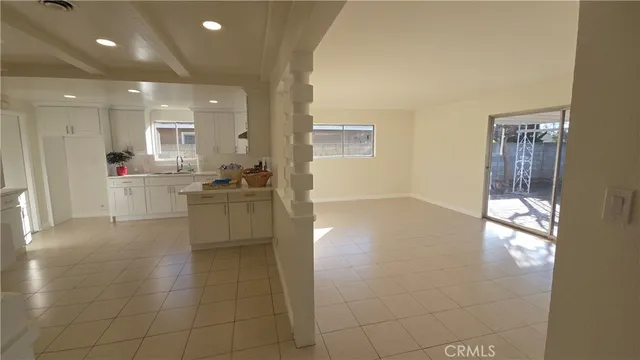 $3,700 | 2910 West Cubbon Street, Santa Ana, CA 92704