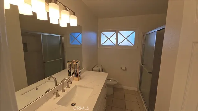 $3,700 | 2910 West Cubbon Street, Santa Ana, CA 92704