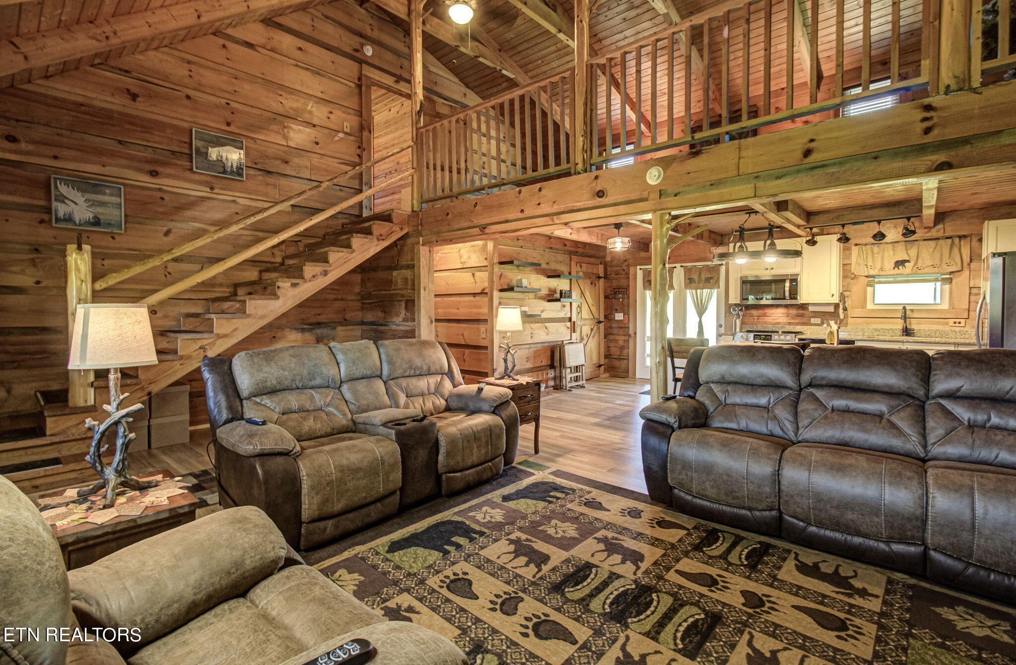 433 Brakebill School Road Madisonville, TN 37354 - Photo 6 of 60 a living room with furniture