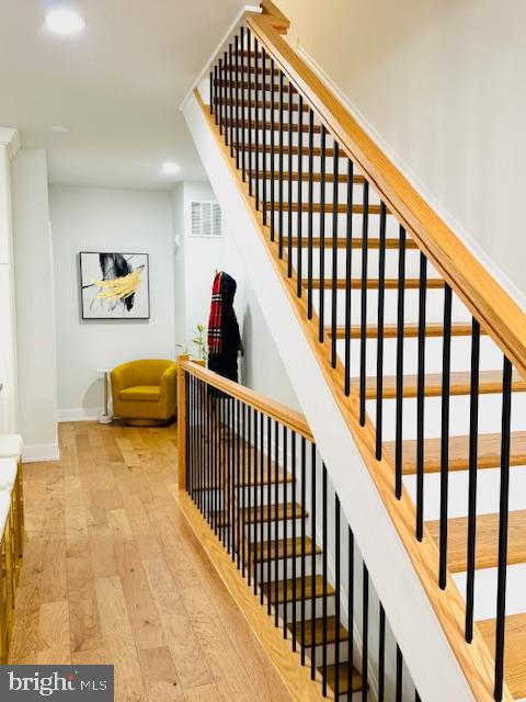 2001 Hyview Terrace Dresher, PA 19025 - Photo 13 of 26 a view of entryway