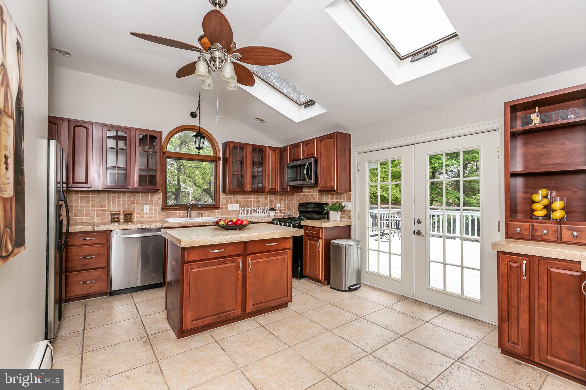 1407 Providence Road Towson, MD 21286 - Photo 11 of 45