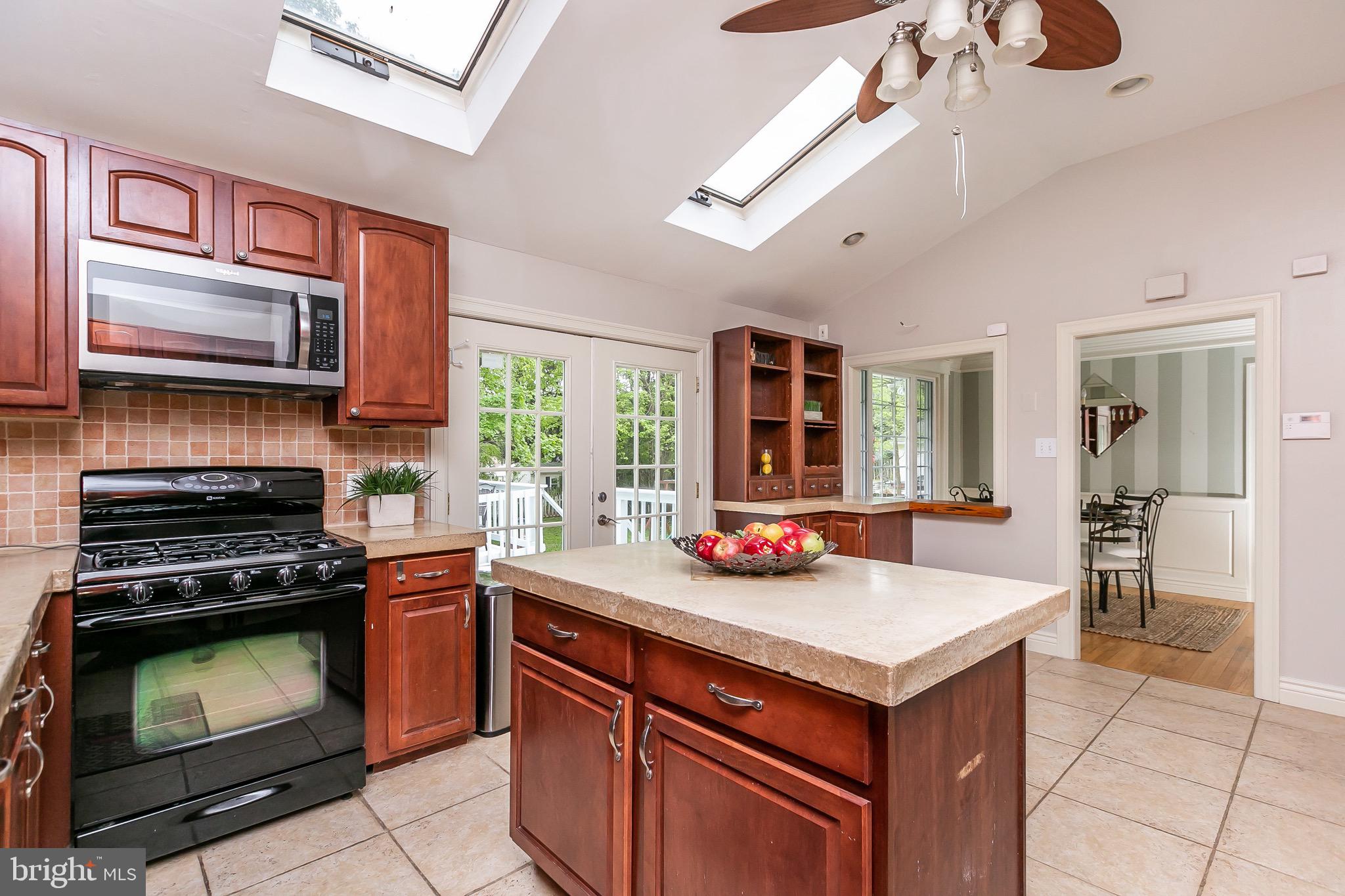 1407 Providence Road Towson, MD 21286 - Photo 16 of 45