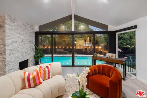 $1,350,000 | 950 Whitebook Drive, La Habra, CA 90631
