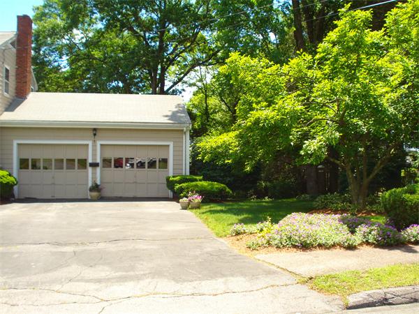 3 Chatham Road Norwood, MA 02062 - Photo 8 of 24 Gallery Image 8