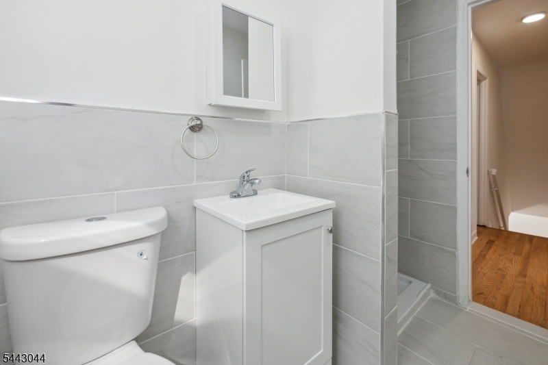 623 Livingston Road Elizabeth, NJ 07208 - Photo 13 of 22