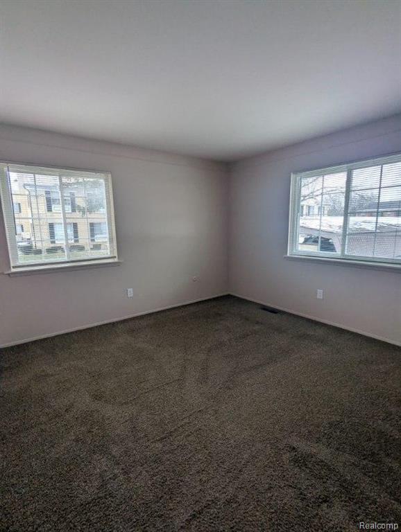 29181 Hayes Road, Unit C1 Warren, MI 48088 - Photo 19 of 26