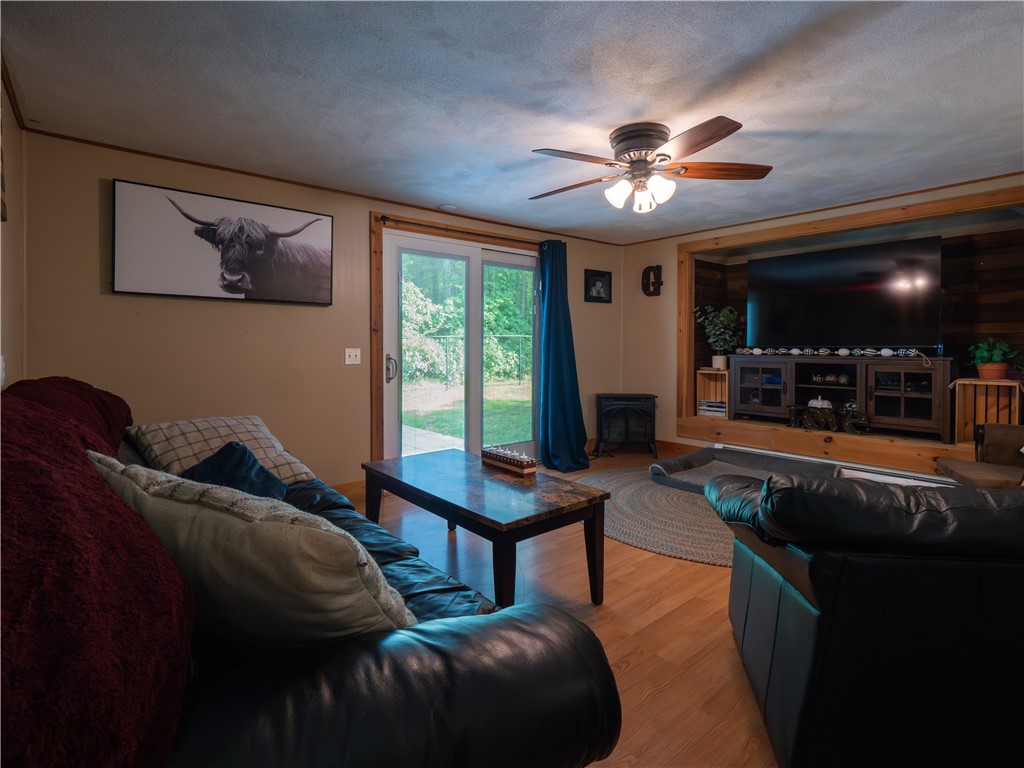 1101 Danielson Pike Scituate, RI 02857 - Photo 13 of 30