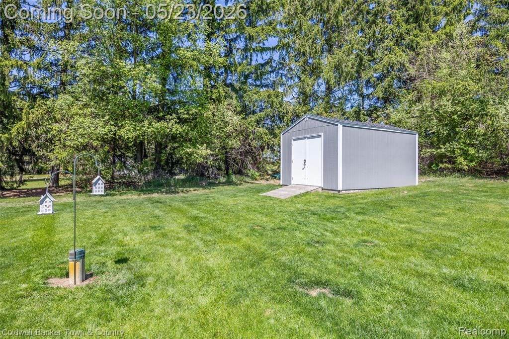 9122 Oneida Way Pinckney, MI 48169 - Photo 11 of 49 Gallery Image 11