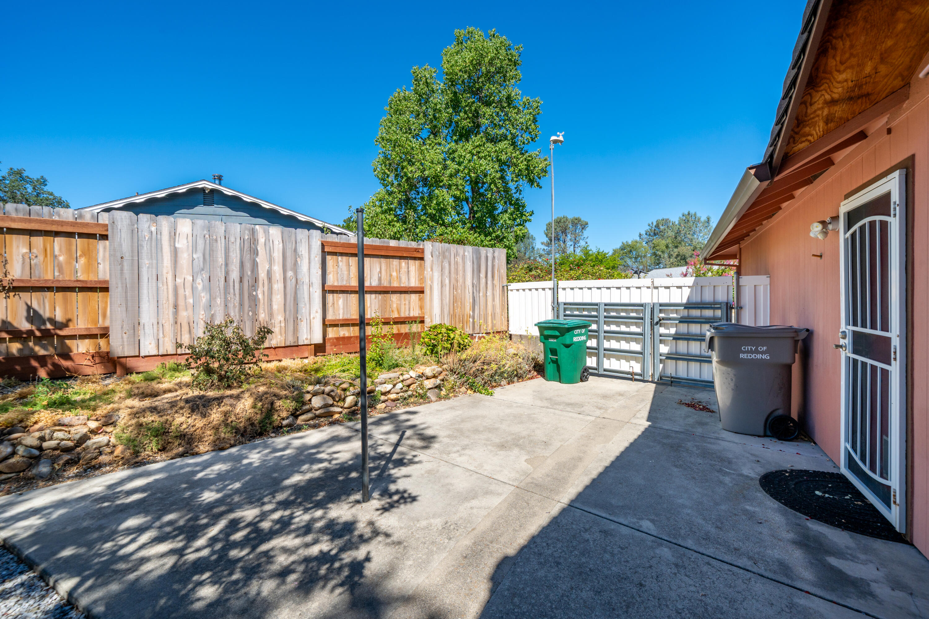 1075 Goodview Way Redding, CA 96003 - Photo 37 of 46 1075 Goodview Way-62