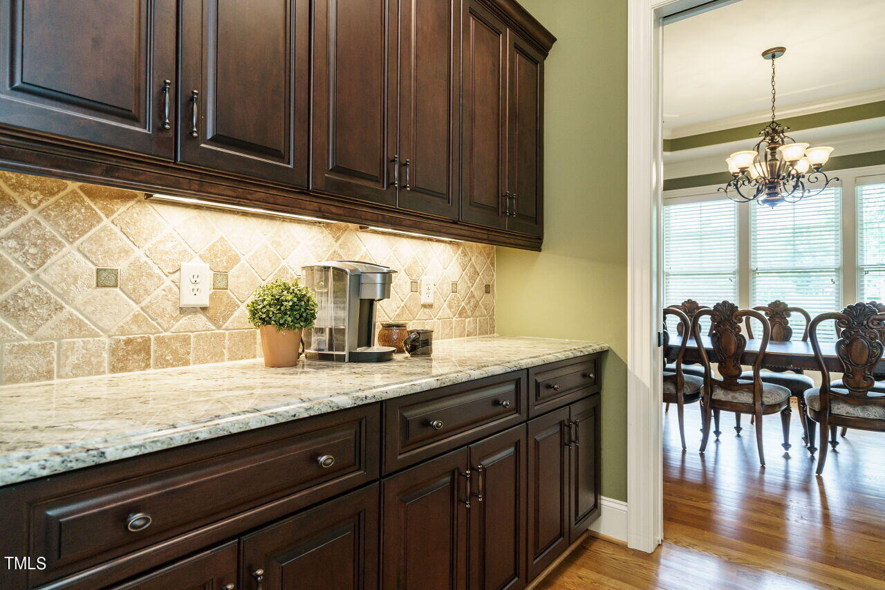 2600 Pathview Court Raleigh, NC 27613 - Photo 7 of 44 007-1280x960-butler-pantry