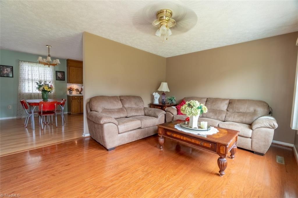 282 Moser Road King, NC 27021 - Photo 3 of 47