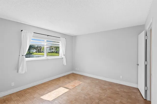 $2,350 | 3791 Northwest 84th Avenue, Unit 1F, Sunrise, FL 33351