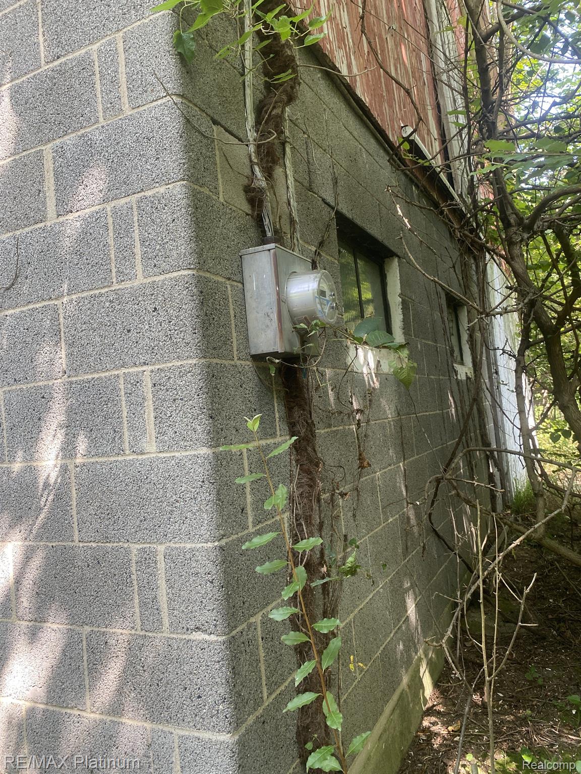 1215 South Bull Run Road Fowlerville, MI 48836 - Photo 64 of 80 LIvestock& big barn have separate meters and wells