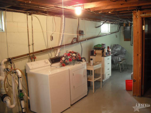 940 Walnut Street Decatur, IN 46733 - Photo 7 of 7