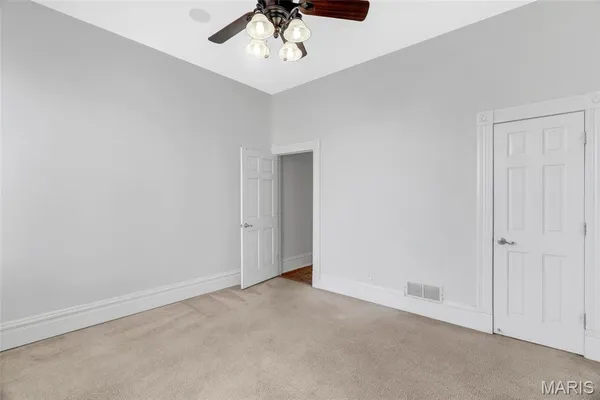 $2,800 | 2016 Menard Street, Unit 2016, St. Louis, MO 63104