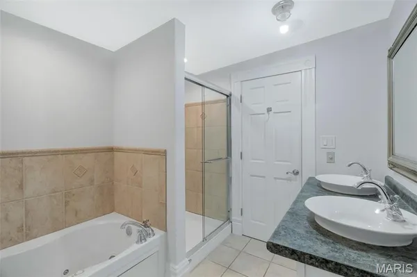 $2,800 | 2016 Menard Street, Unit 2016, St. Louis, MO 63104