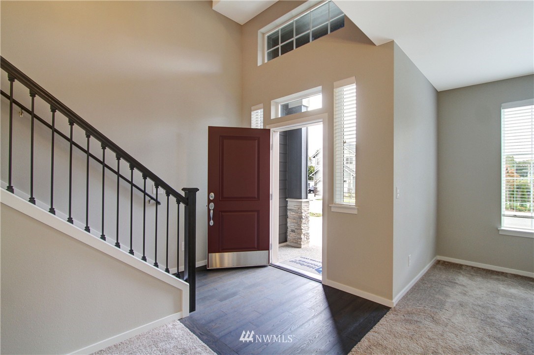 16308 5th Avenue Southeast Bothell, WA 98012 - Photo 4 of 16 Gallery Image 4