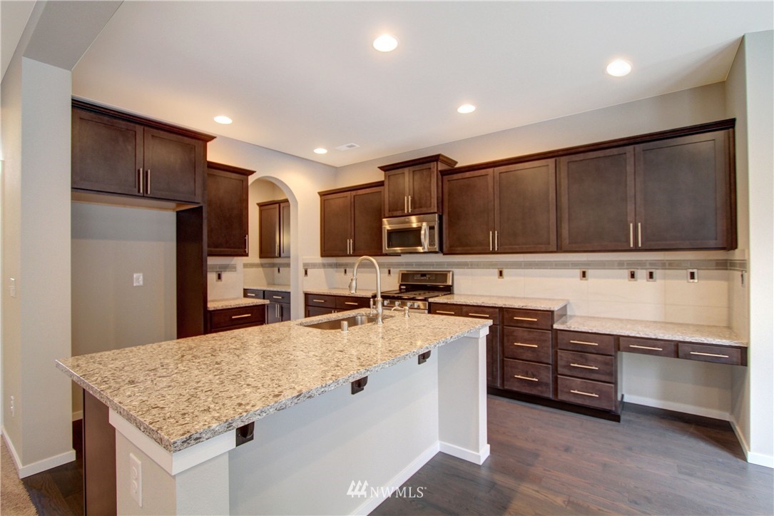 16308 5th Avenue Southeast Bothell, WA 98012 - Photo 5 of 16 Gallery Image 5