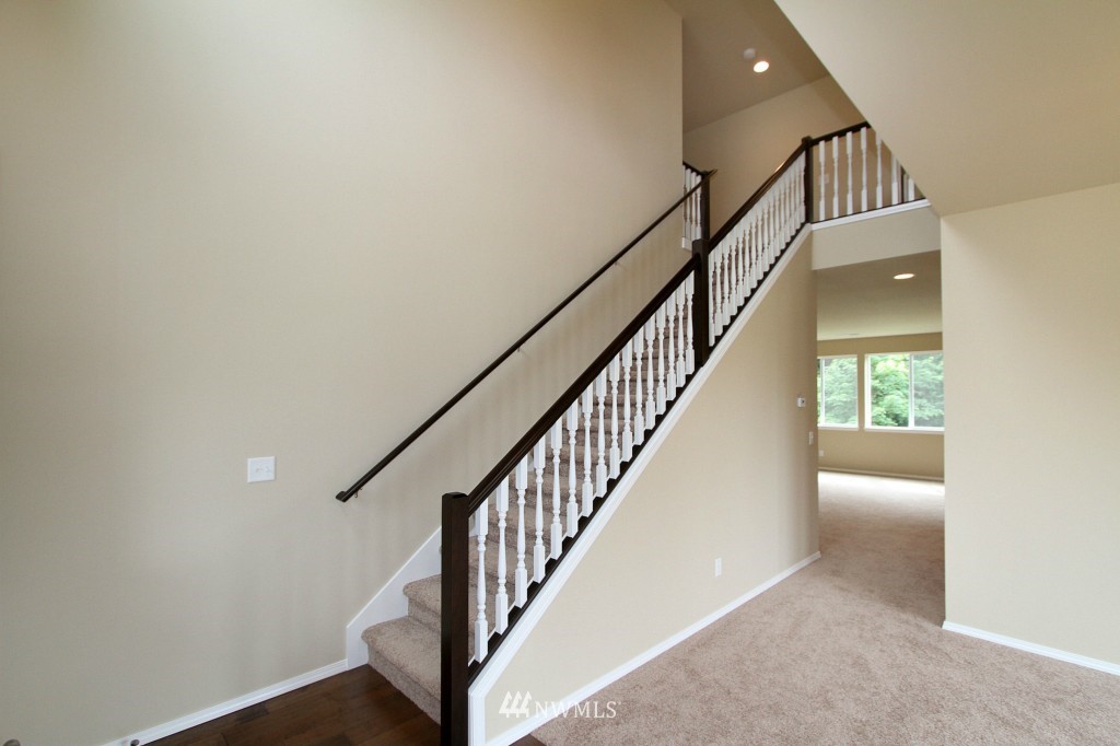 16308 5th Avenue Southeast Bothell, WA 98012 - Photo 9 of 16 Gallery Image 9
