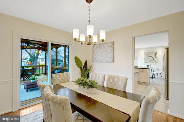 $885,000 | 7627 Luton Place, Alexandria, VA 22315