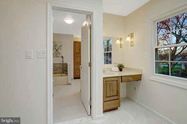 $885,000 | 7627 Luton Place, Alexandria, VA 22315