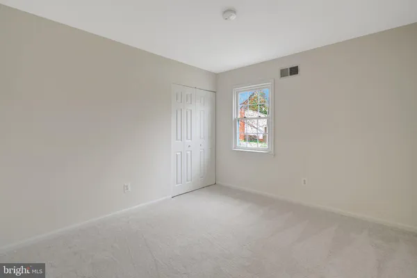 $885,000 | 7627 Luton Place, Alexandria, VA 22315
