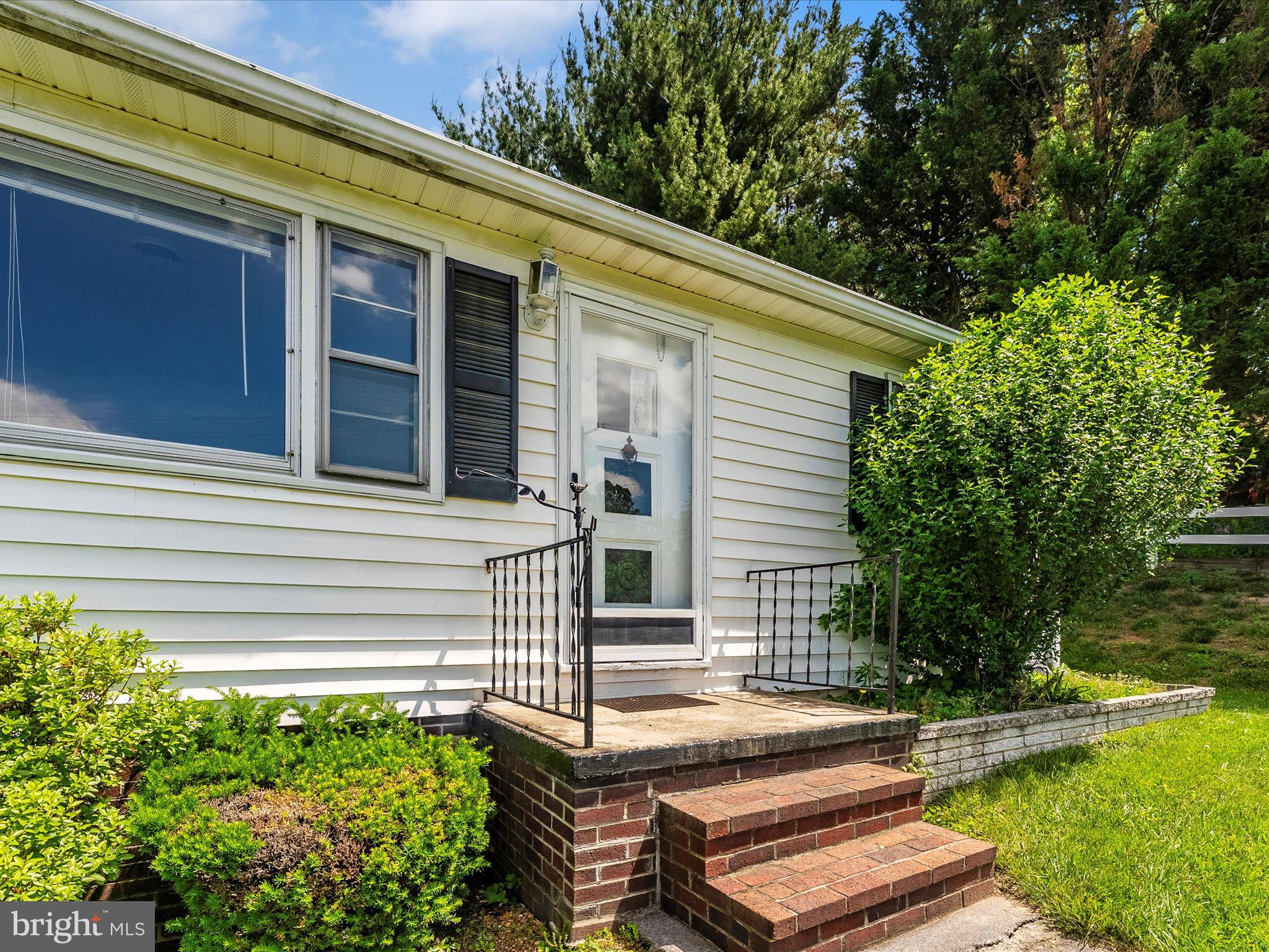 9618 Hall Road Frederick, MD 21701 - Photo 3 of 53 Exterior Front