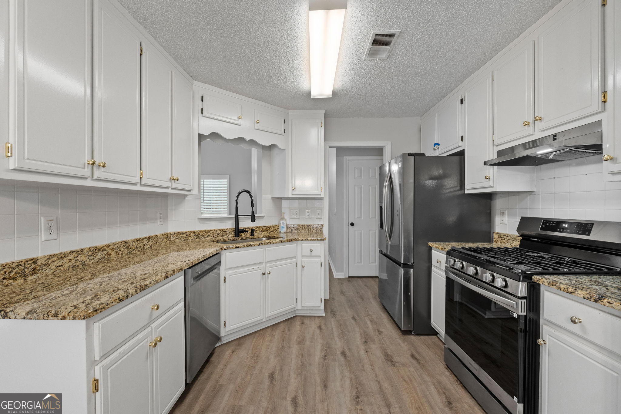 130 Coach Drive Griffin, GA 30224 - Photo 10 of 38