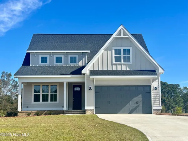 $589,900 | 141 Sycamore Lakes Drive, Wallace, NC 28466