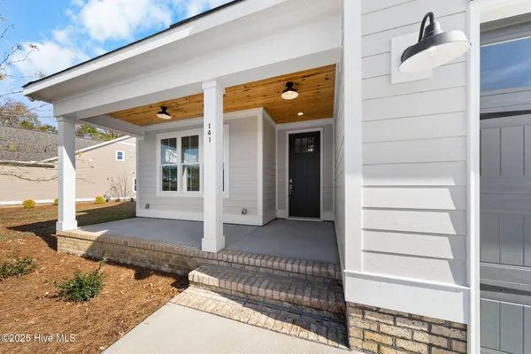 $589,900 | 141 Sycamore Lakes Drive, Wallace, NC 28466